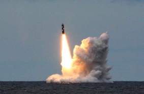 Экипаж атомного ракетоносца «Верхотурье» отстрелялся успешно